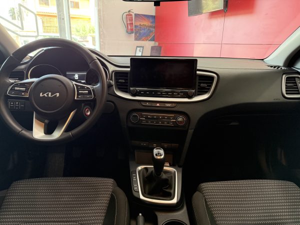 alquiler kia xceed