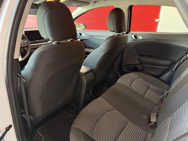 alquiler kia xceed