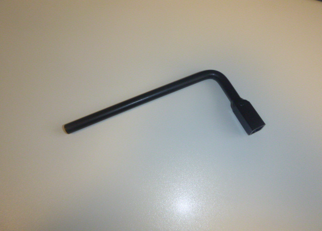 LLAVE DE AGUAS GRISES 1