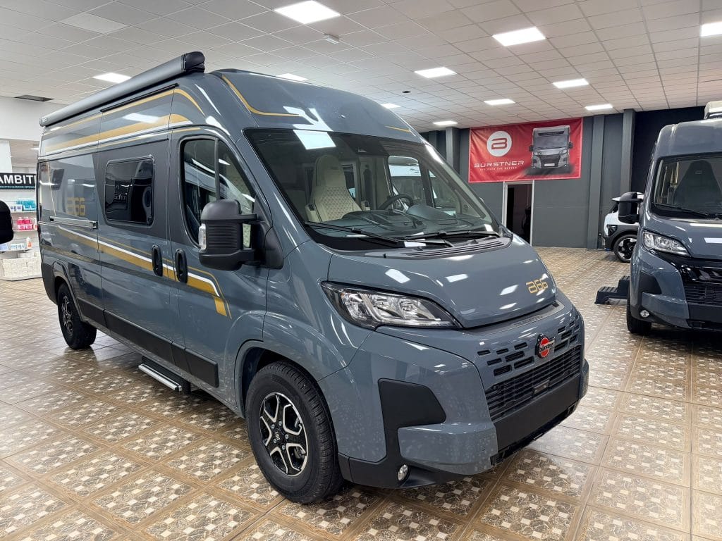 burstner b66 600 2027